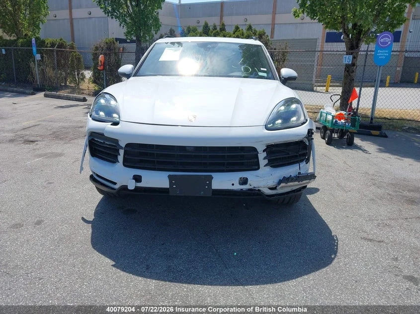 Porsche Cayenne Автокредит Цена до България, снимка 2 - Автомобили и джипове - 55433372