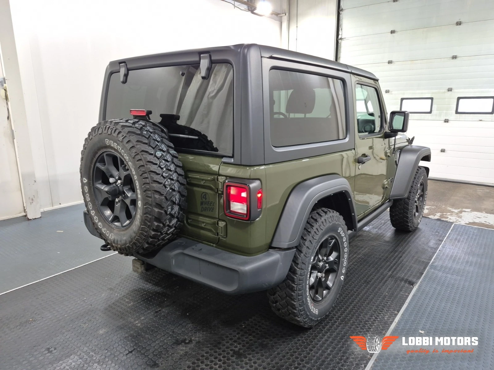 Jeep Wrangler, снимка 3 - Автомобили и джипове - 55928364