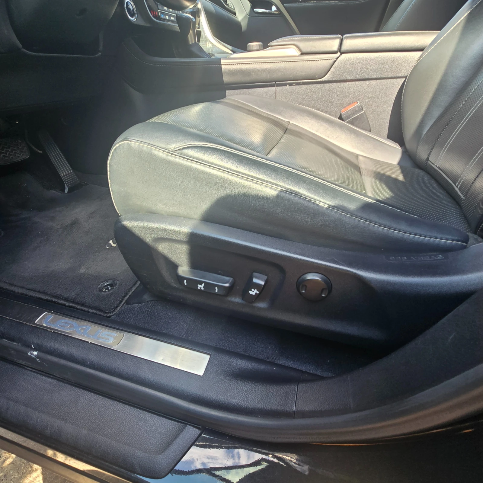 Lexus RX 450h Удължена гаранция, снимка 8 - Автомобили и джипове - 56136590