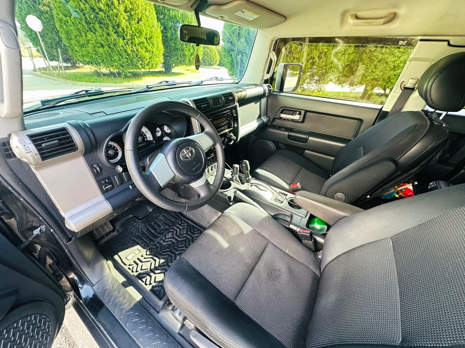 Toyota Fj cruiser, снимка 12 - Автомобили и джипове - 56724560