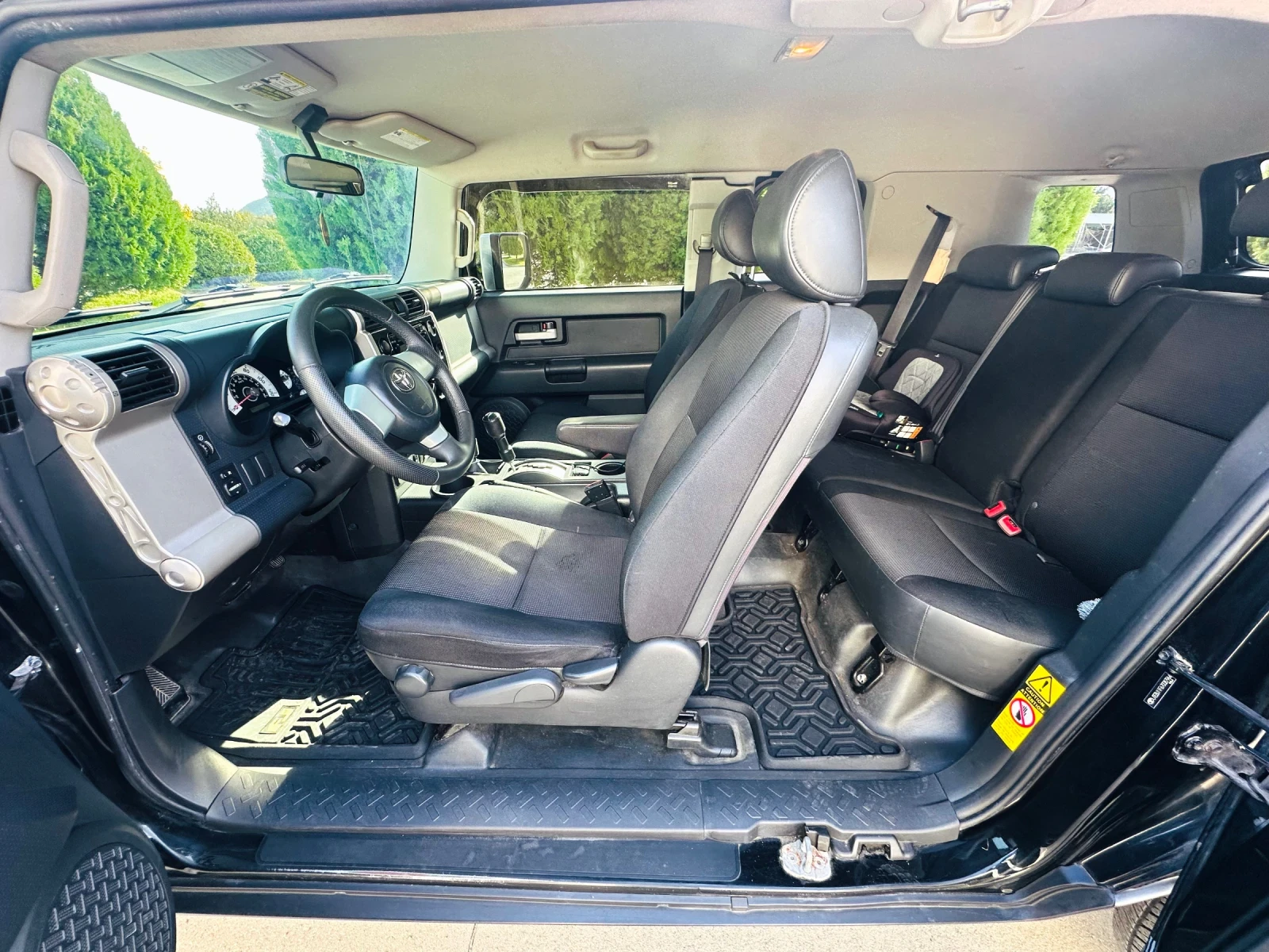 Toyota Fj cruiser, снимка 11 - Автомобили и джипове - 56724560