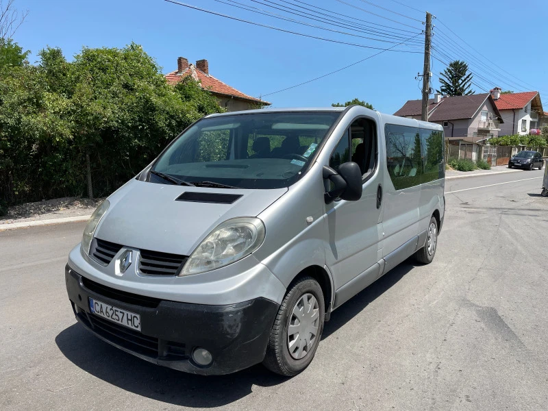 Renault Trafic 2.0 DCI, снимка 2 - Бусове и автобуси - 47540142