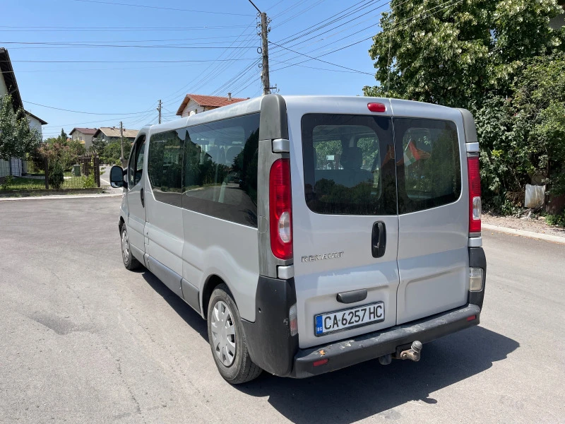 Renault Trafic 2.0 DCI, снимка 4 - Бусове и автобуси - 47540142