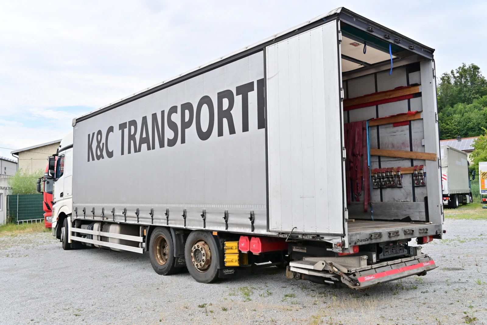 Mercedes-Benz Actros 2542, снимка 3 - Камиони - 55350515