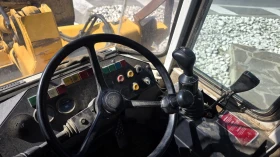 Челен товарач Liebherr   L 508  4X4, снимка 10