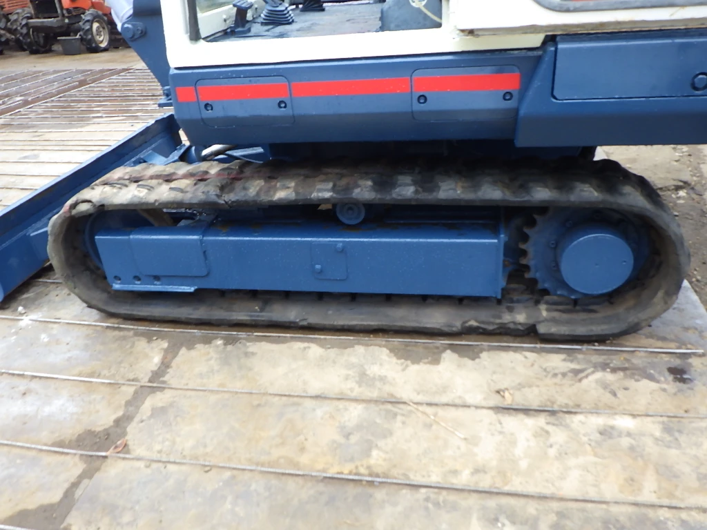Багер Kubota KX-027 - изображение 8
