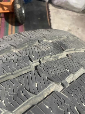 Гуми Зимни 235/65R16, снимка 2