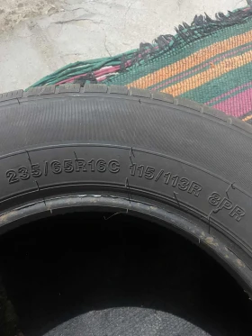 Гуми Зимни 235/65R16, снимка 3