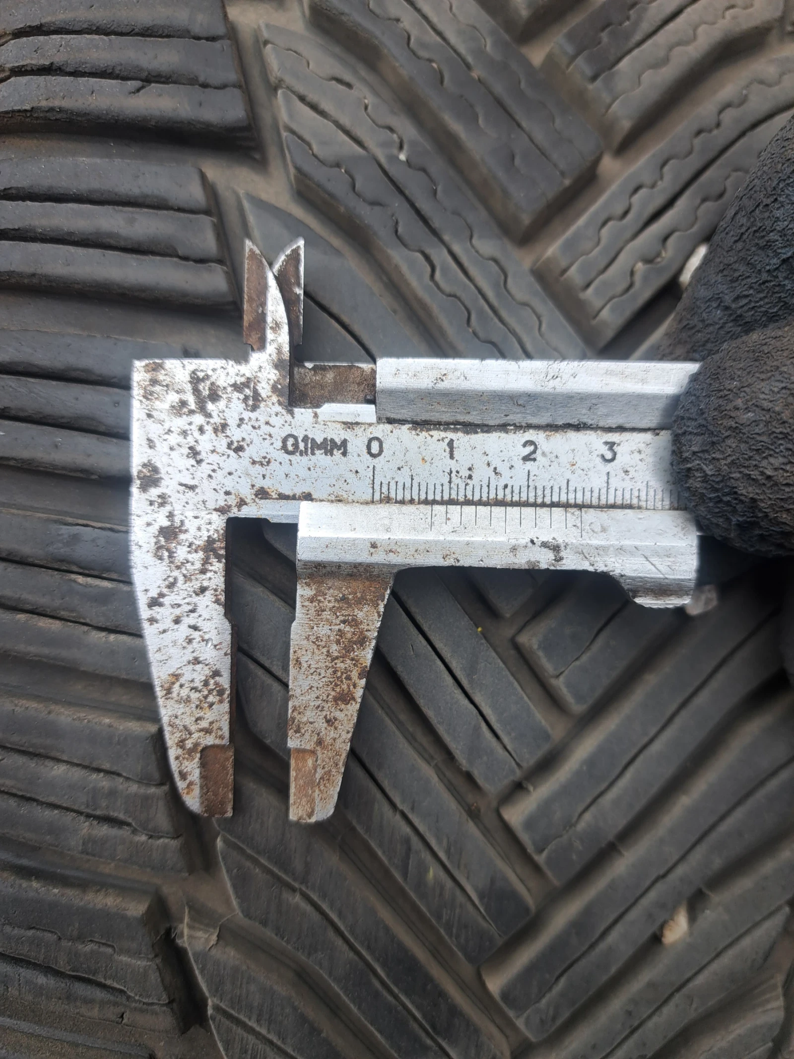  215/55R17 | Mobile.bg   3