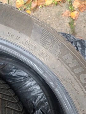 Гуми Зимни 215/55R17, снимка 4 - Гуми и джанти - 52682574