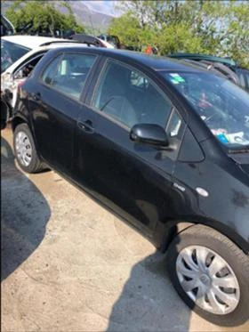 Toyota Yaris 1.0i-1.4d4d, снимка 11
