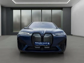 BMW iX 40 xDrive M Sport  Laser H/K HUD Soft  Keyless 360, снимка 2