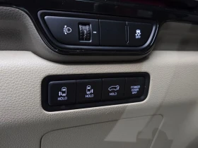Kia Carnival 3.5 202 hp Automatic, снимка 14