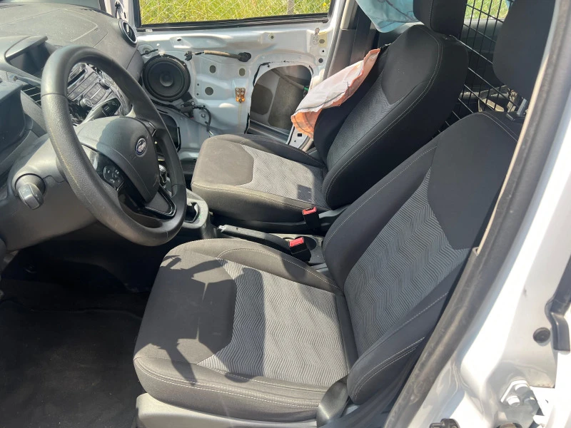 Ford Ka plus 1.2i, снимка 5 - Автомобили и джипове - 41476786