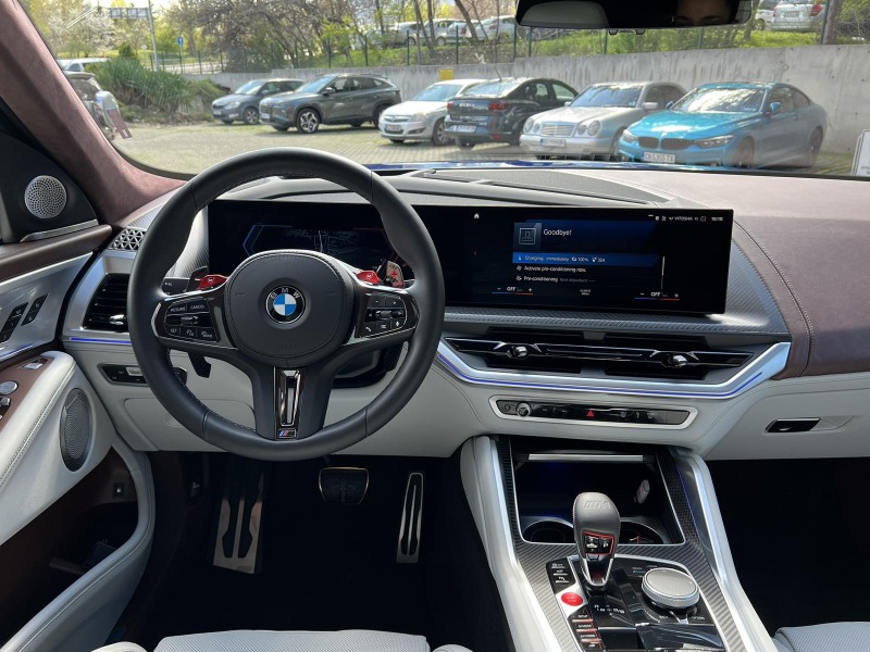 BMW XM, снимка 10 - Автомобили и джипове - 45175026