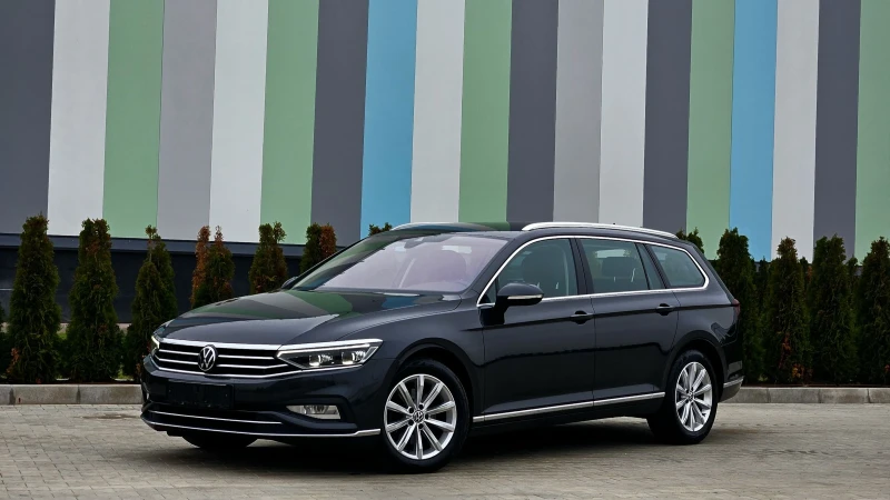 VW Passat 200кс VirtualCockpit, IQ-light Matrix,  Камера , снимка 3 - Автомобили и джипове - 47821947