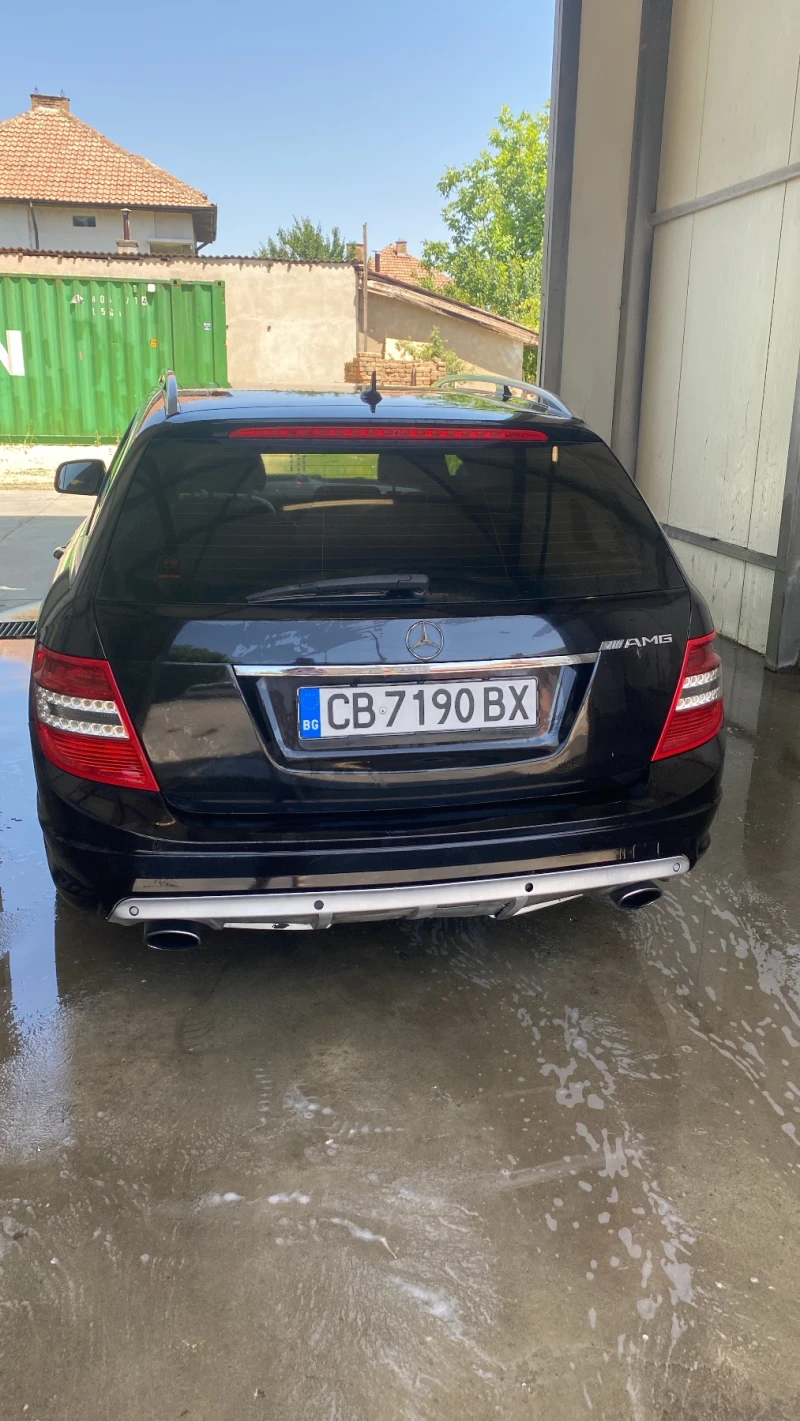 Mercedes-Benz C 320 АМГ , снимка 10 - Автомобили и джипове - 48014051