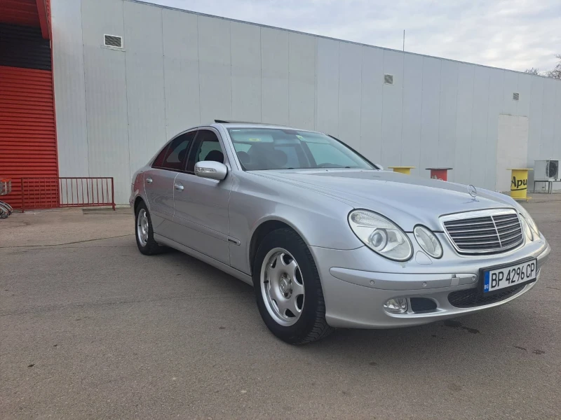 Mercedes-Benz E 240 2.4i , снимка 5 - Автомобили и джипове - 48774653