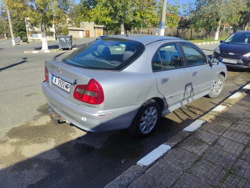 Mitsubishi Carisma, снимка 3 - Автомобили и джипове - 49481235