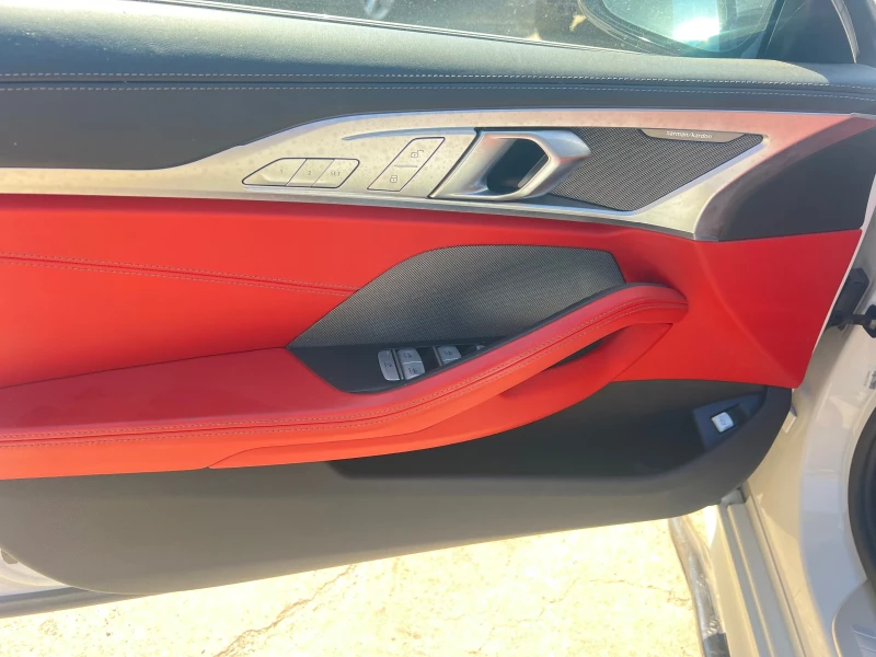 BMW 850 М спорт 60 хил км 4х4 Кристален джойстик, снимка 6 - Автомобили и джипове - 50926772