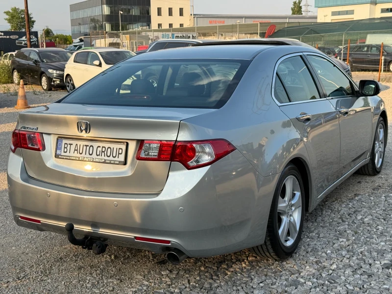 Honda Accord 2.0i * * ПЪЛНА СЕРВИЗНА ИСТОРИЯ* * , снимка 5 - Автомобили и джипове - 51021016