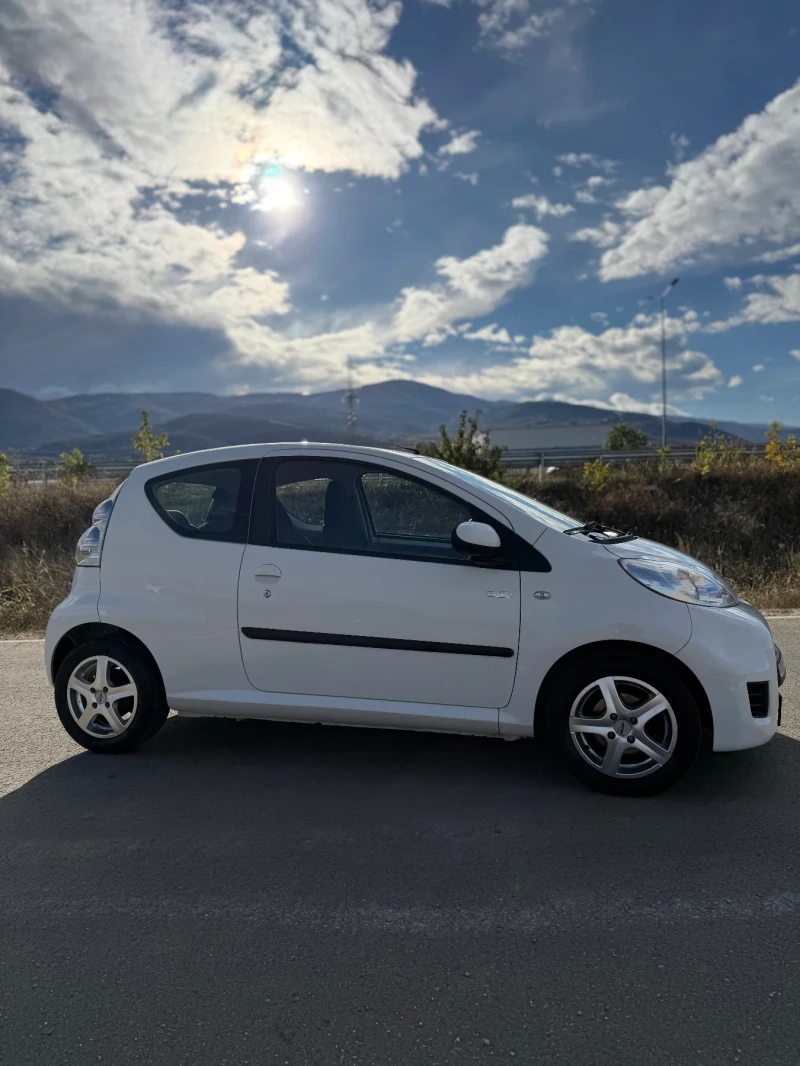 Peugeot 107, снимка 4 - Автомобили и джипове - 52346927