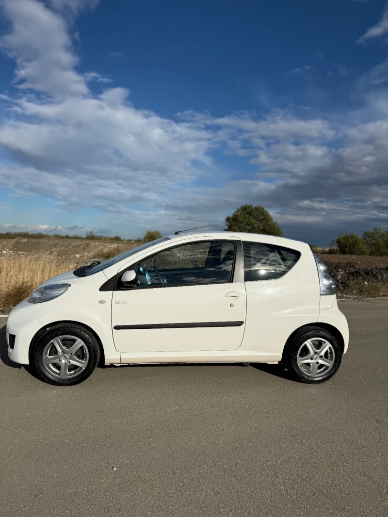 Peugeot 107, снимка 8 - Автомобили и джипове - 52346927