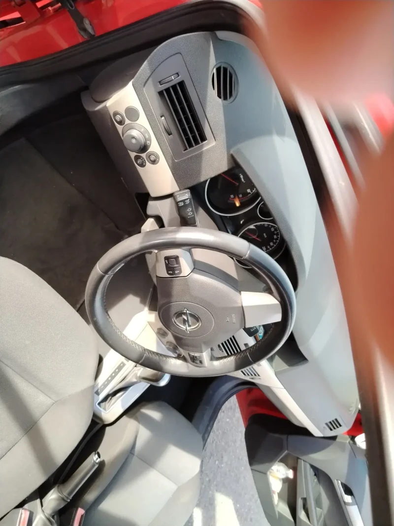 Opel Astra H, снимка 5 - Автомобили и джипове - 52573273