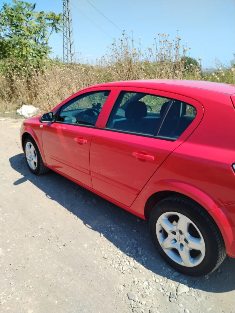 Opel Astra H, снимка 9 - Автомобили и джипове - 52573273