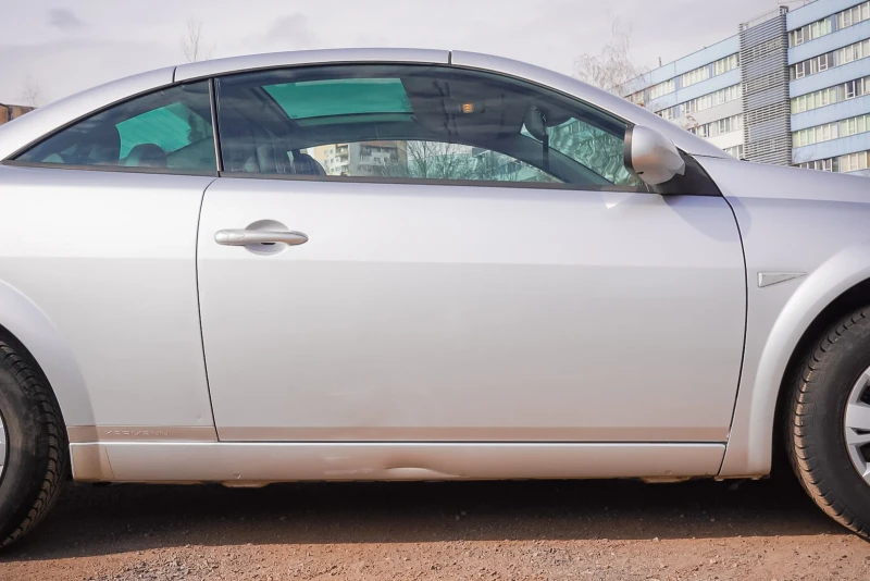 Renault Megane, снимка 10 - Автомобили и джипове - 53521320