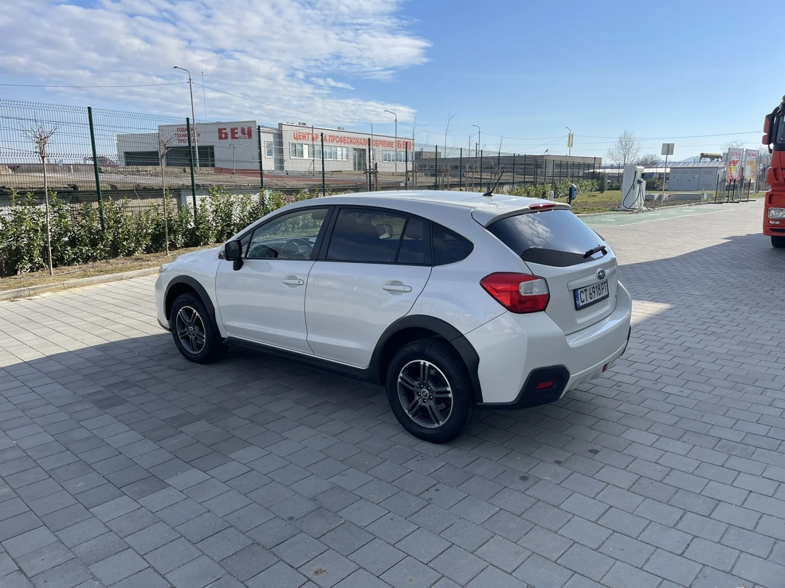 Subaru XV 2.0i 150кс. AWD Перла - изображение 2