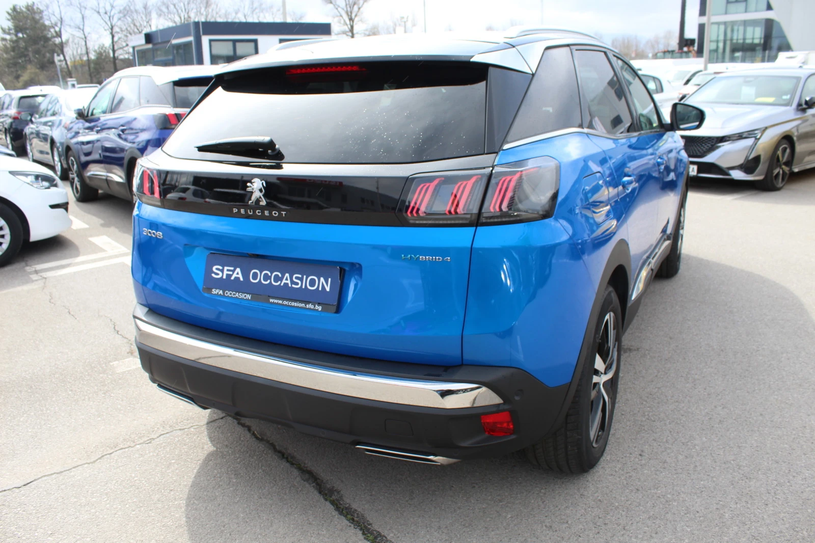 Peugeot 3008 1.6 Plug-in HYBRID 4WD 300 e-EAT8 EURO 6//2201R06 - изображение 4