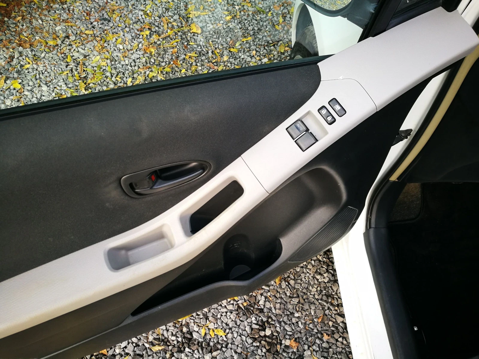 Toyota Yaris 1.0 | Mobile.bg � ����������� 15