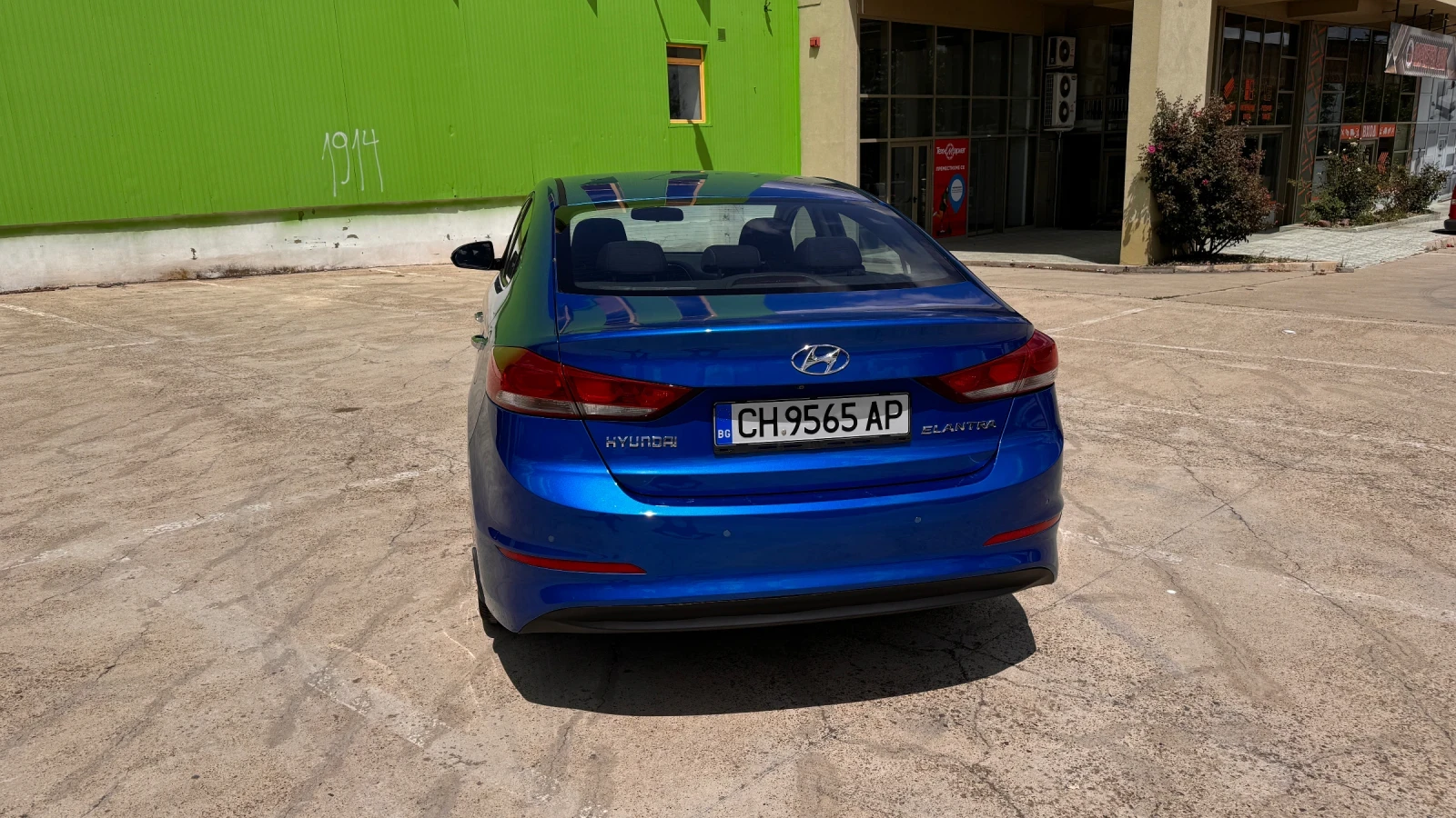 Hyundai Elantra  - изображение 4