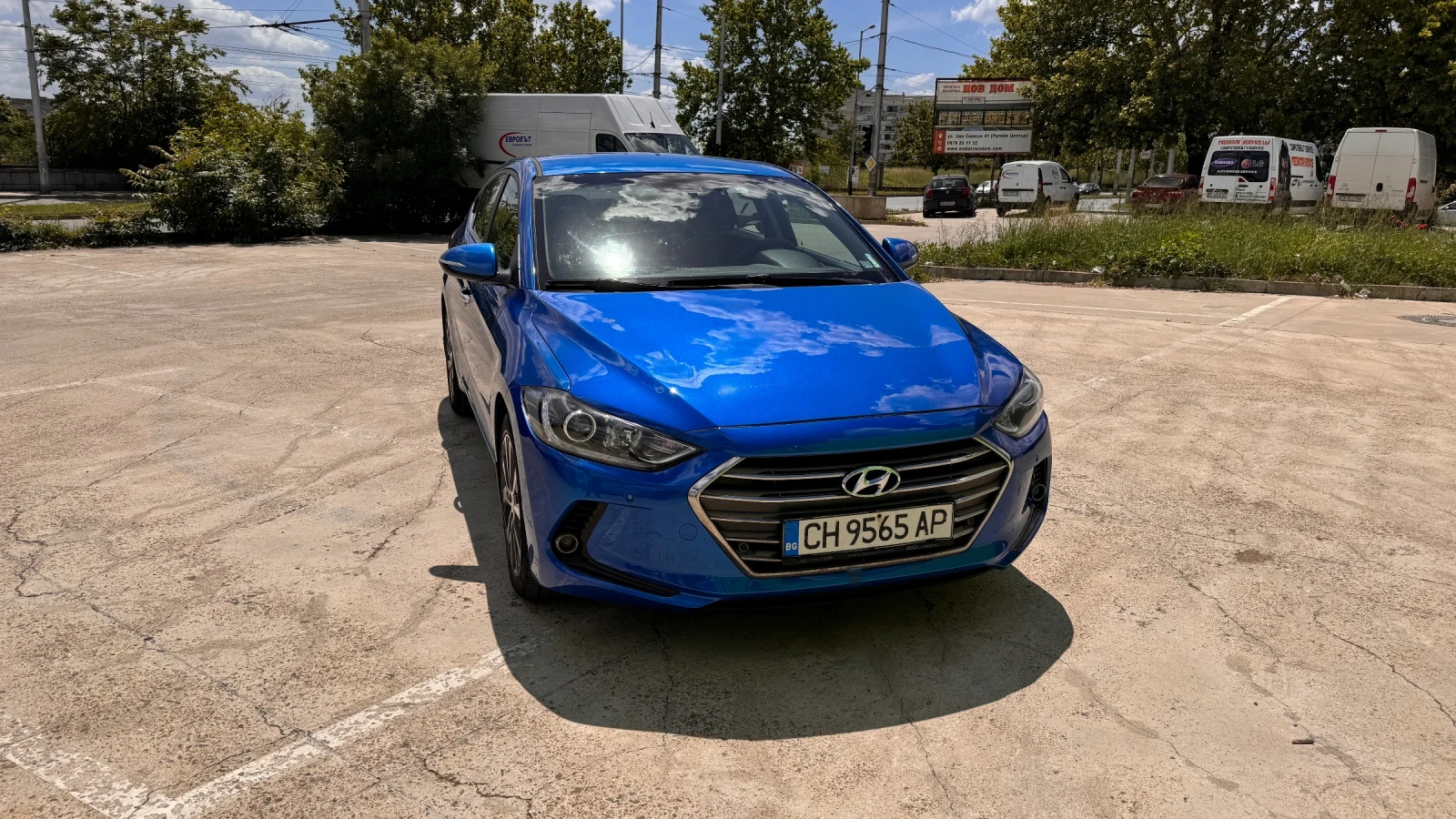 Hyundai Elantra  - изображение 9