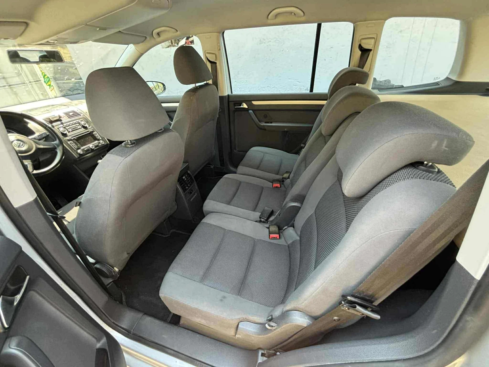 VW Touran  - изображение 5