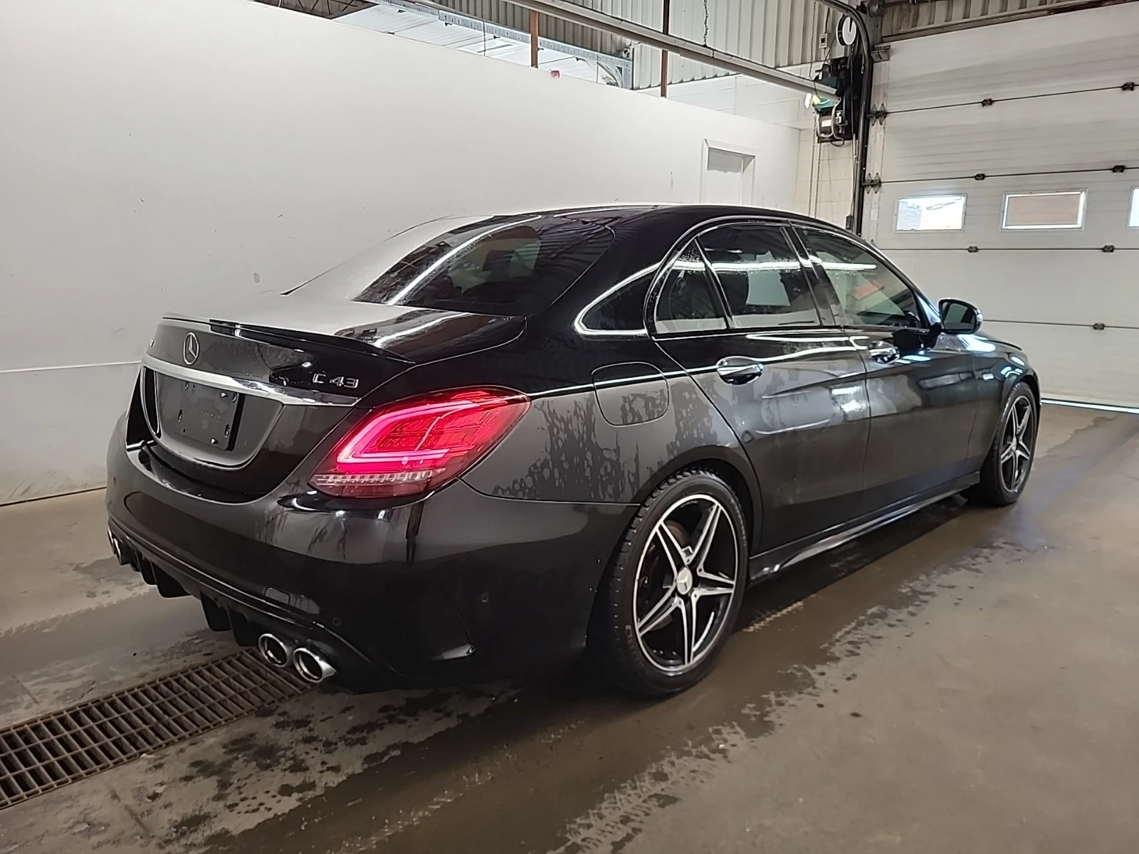 Mercedes-Benz C 43 AMG 4MATIC * * CARFAX * * АВТО КРЕДИТ * *  - изображение 6