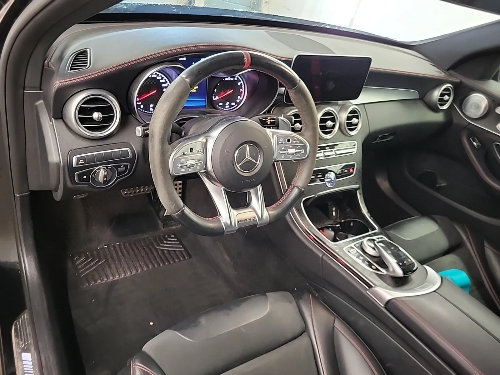 Mercedes-Benz C 43 AMG 4MATIC * * CARFAX * * АВТО КРЕДИТ * *  - изображение 8