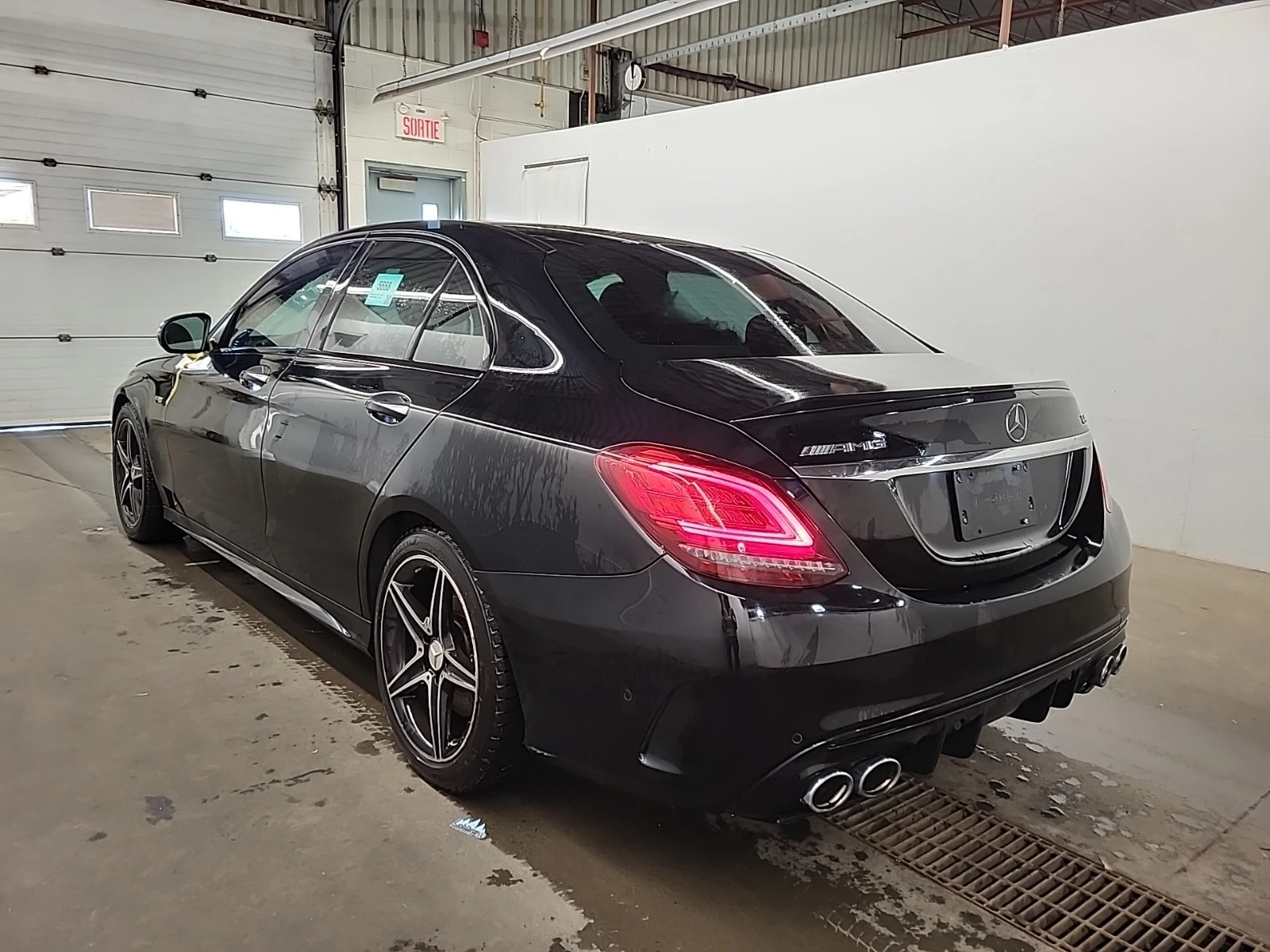 Mercedes-Benz C 43 AMG 4MATIC * * CARFAX * * АВТО КРЕДИТ * *  - изображение 5