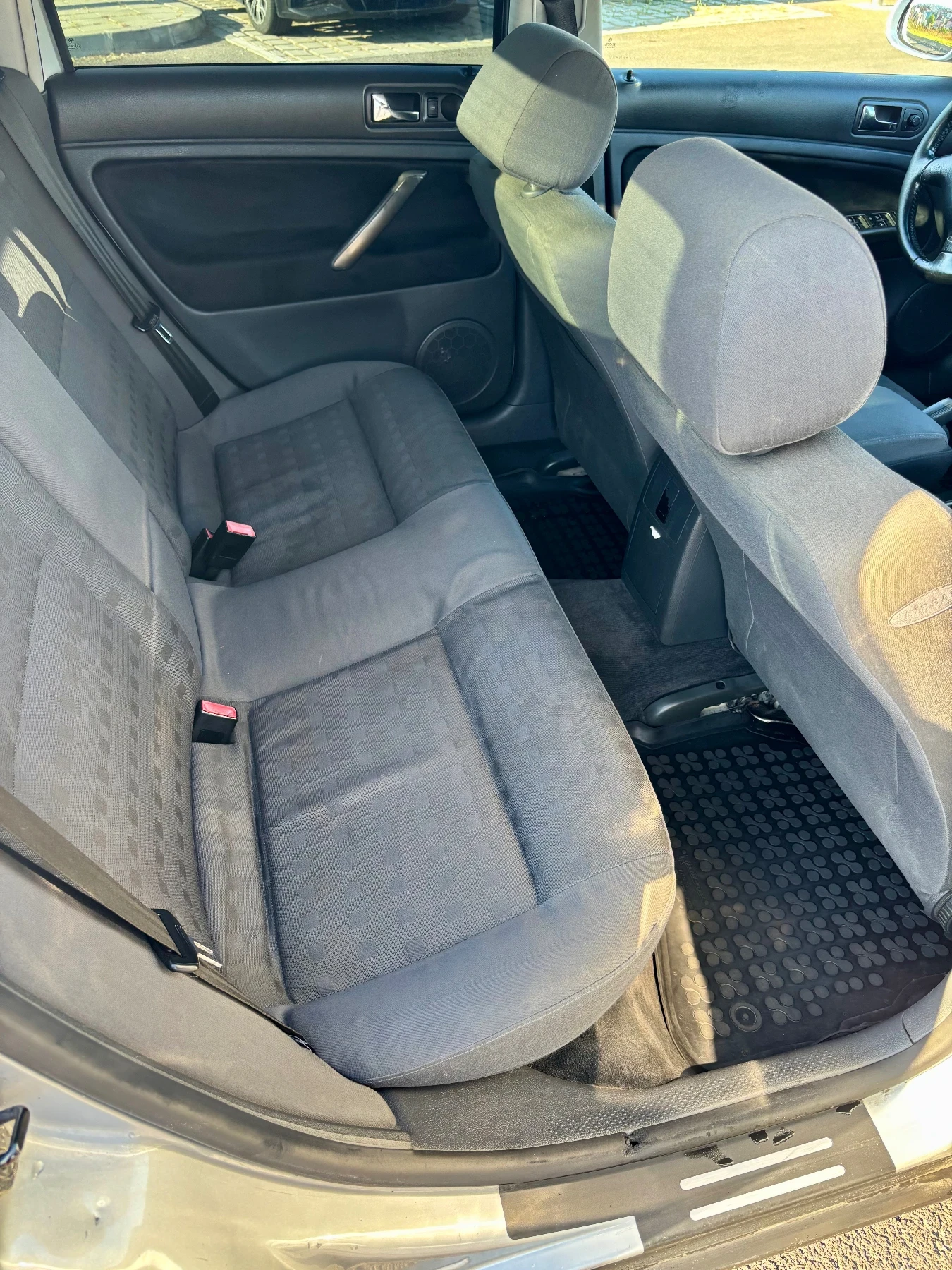 VW Passat | Mobile.bg   13