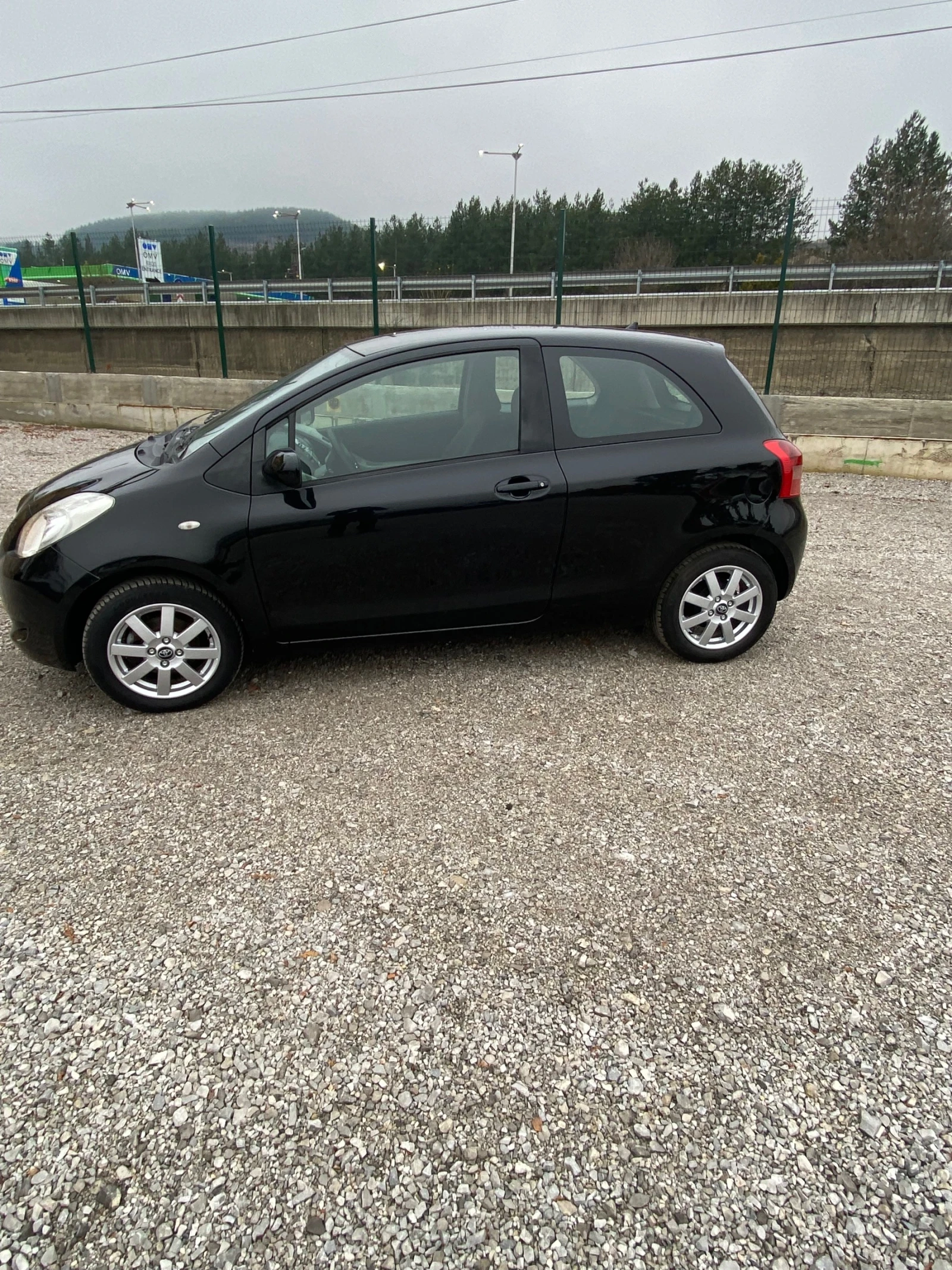 Toyota Yaris 1.0VVTI | Mobile.bg � ����������� 5