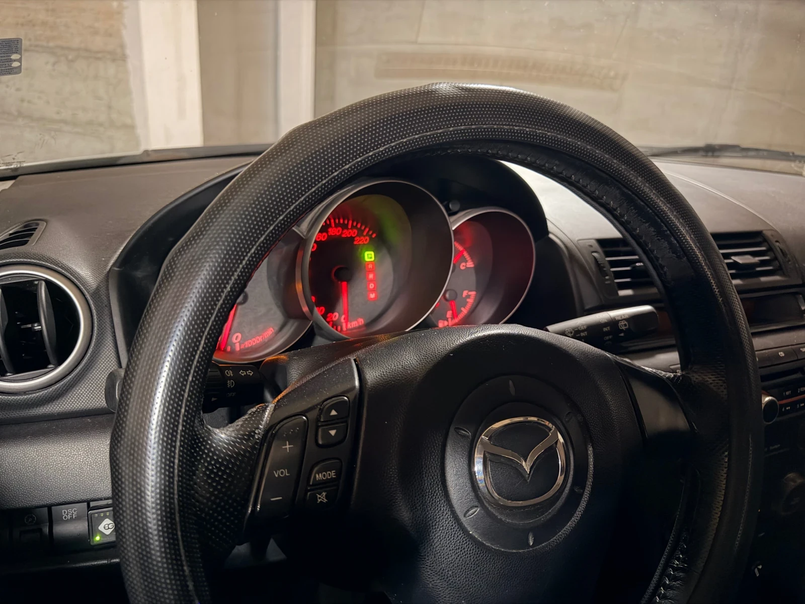 Mazda 3  - изображение 6