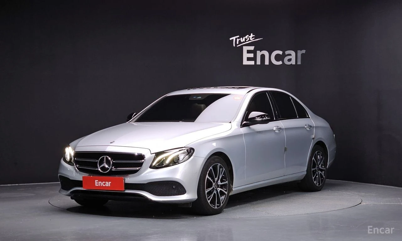 Mercedes-Benz E 250 AVANTGARDE* LANE* ASSIST* 360КАМЕРА* ПОДГРЕВ* 