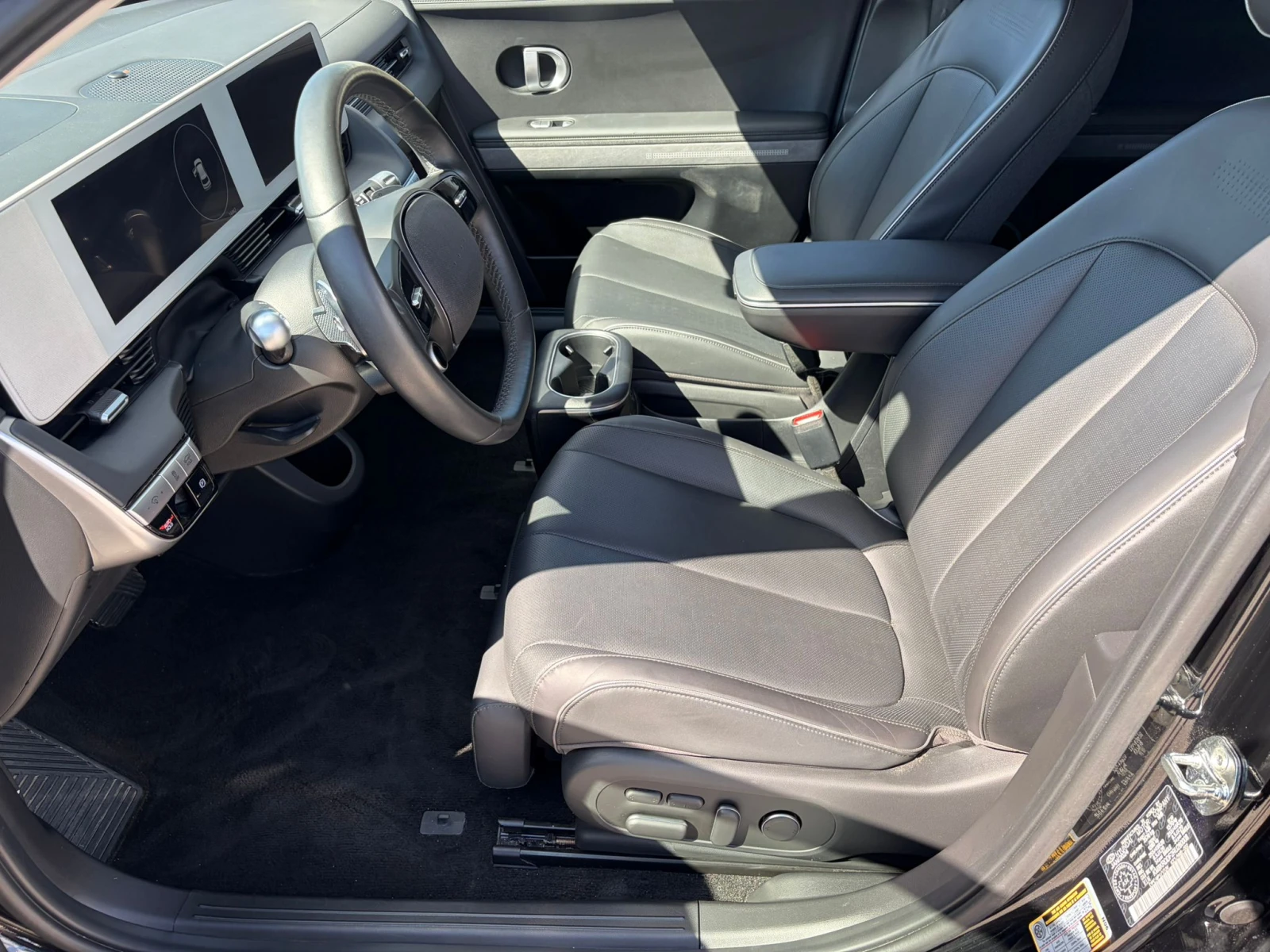 Hyundai Ioniq 5 ЛИЗИНГ Най-Висок клас на оборудване FULL , снимка 15 - Автомобили и джипове - 55942426
