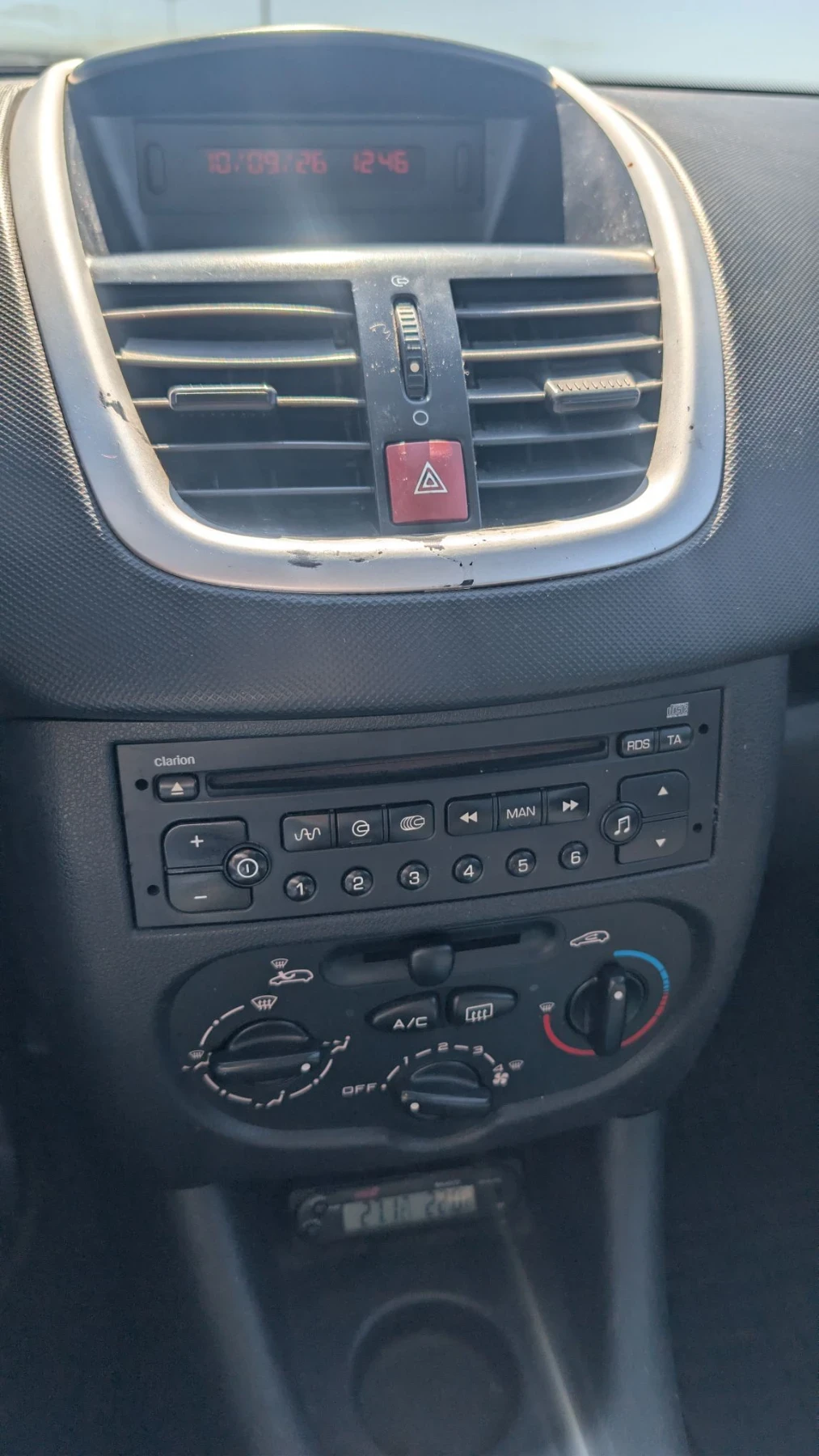Peugeot 206 Plus, снимка 9 - Автомобили и джипове - 56075629