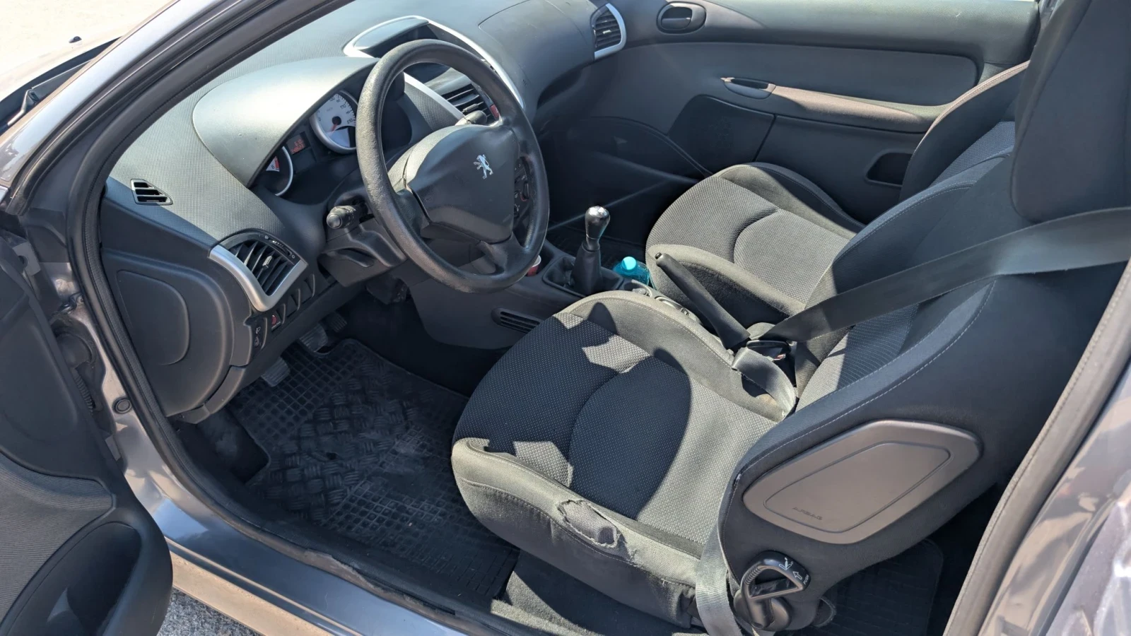 Peugeot 206 Plus, снимка 6 - Автомобили и джипове - 56075629