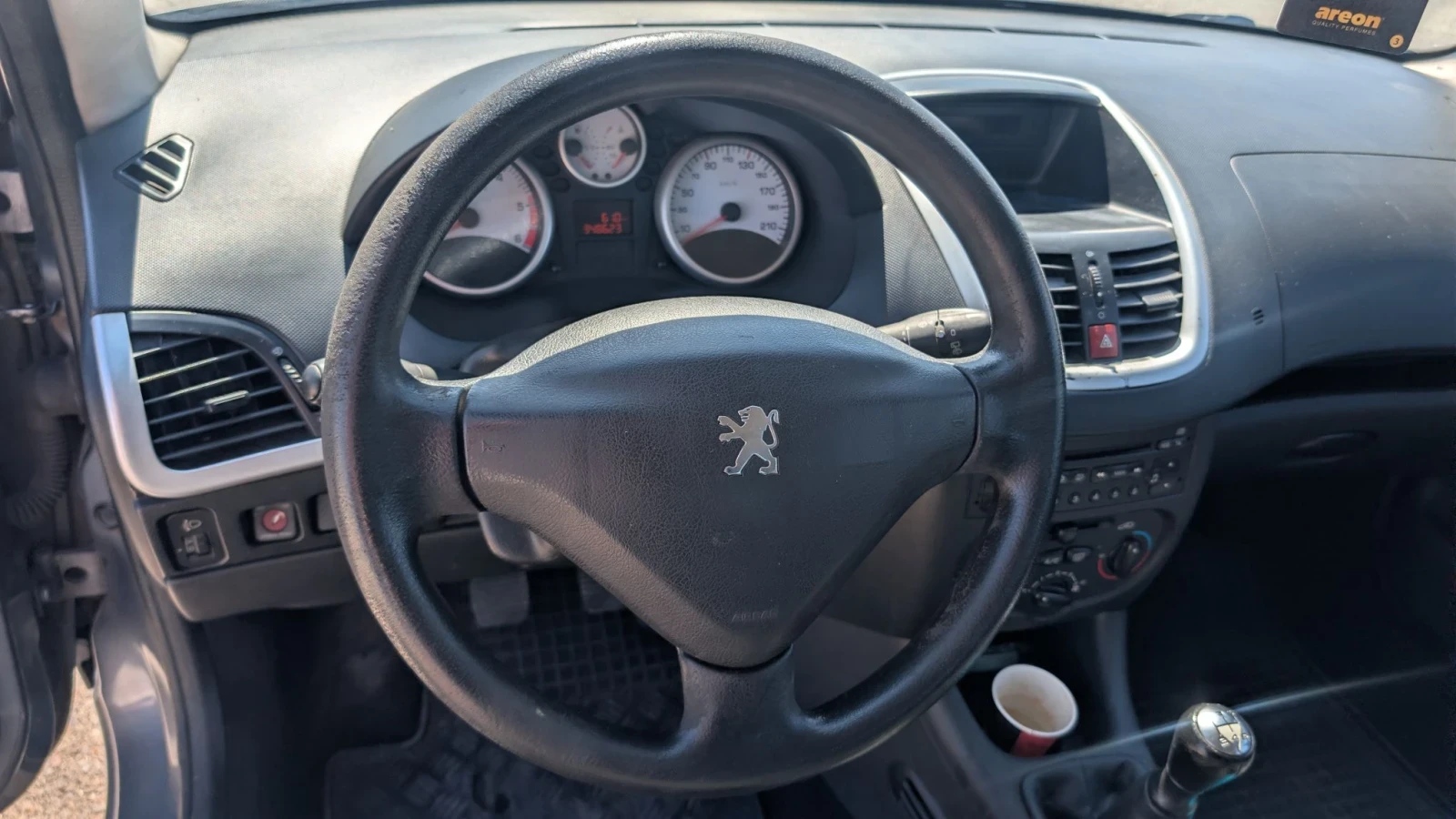 Peugeot 206 Plus, снимка 7 - Автомобили и джипове - 56075629