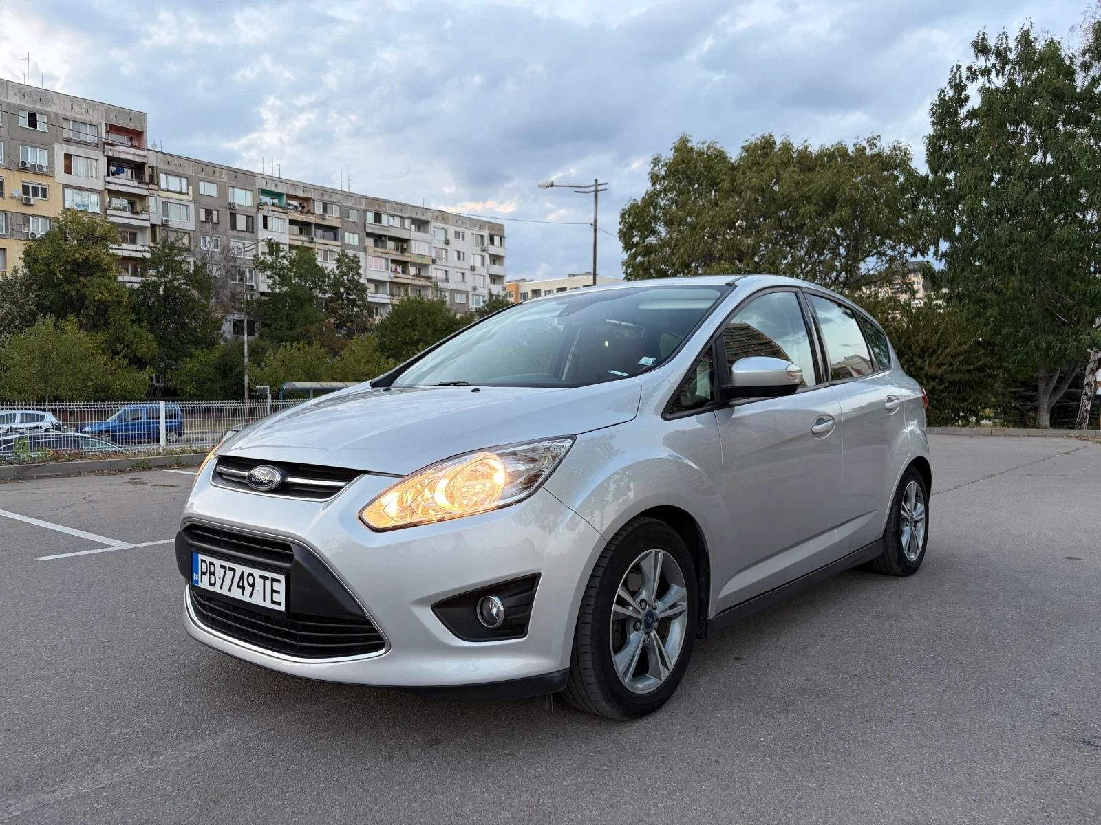 Ford C-max