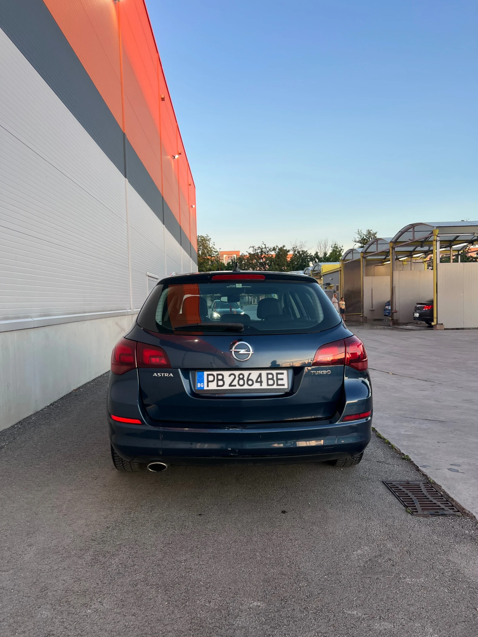 Opel Astra, снимка 16 - Автомобили и джипове - 56631696