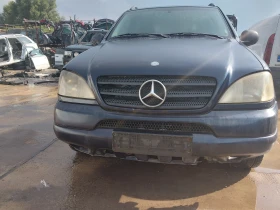 Mercedes-Benz ML 230 150 к.с., снимка 2